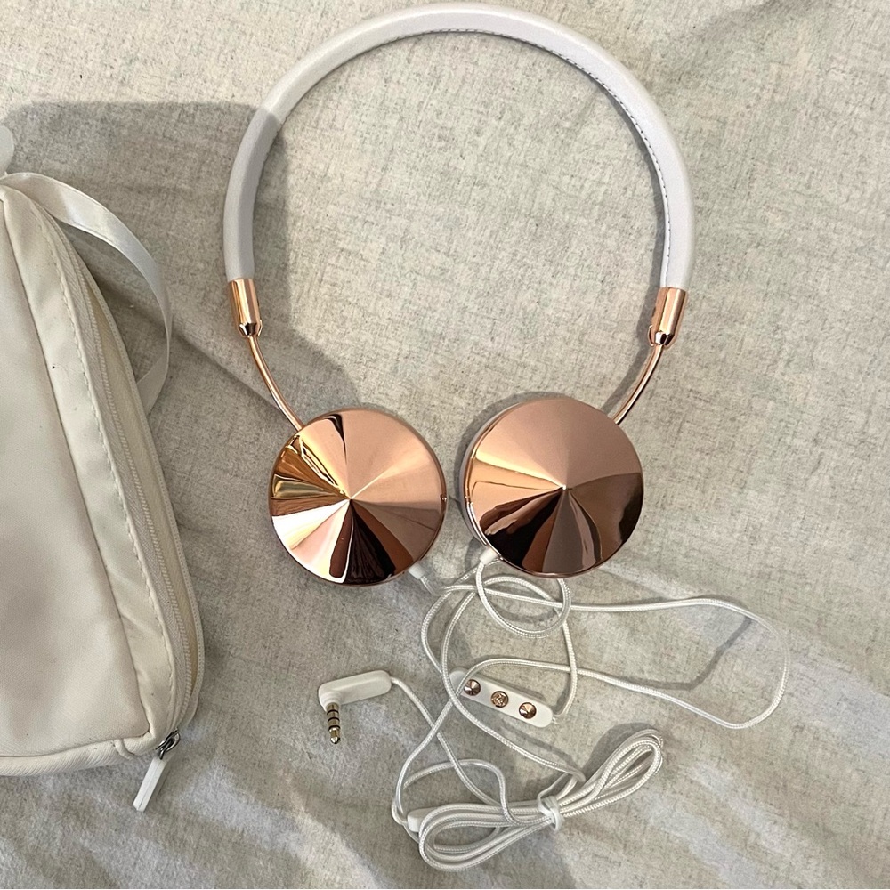 Rose Gold Headphones-Like New/Never Worn